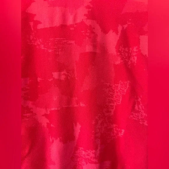 The North Face Vibrant Red Short Sleeve Tee - Picture 2 of 5